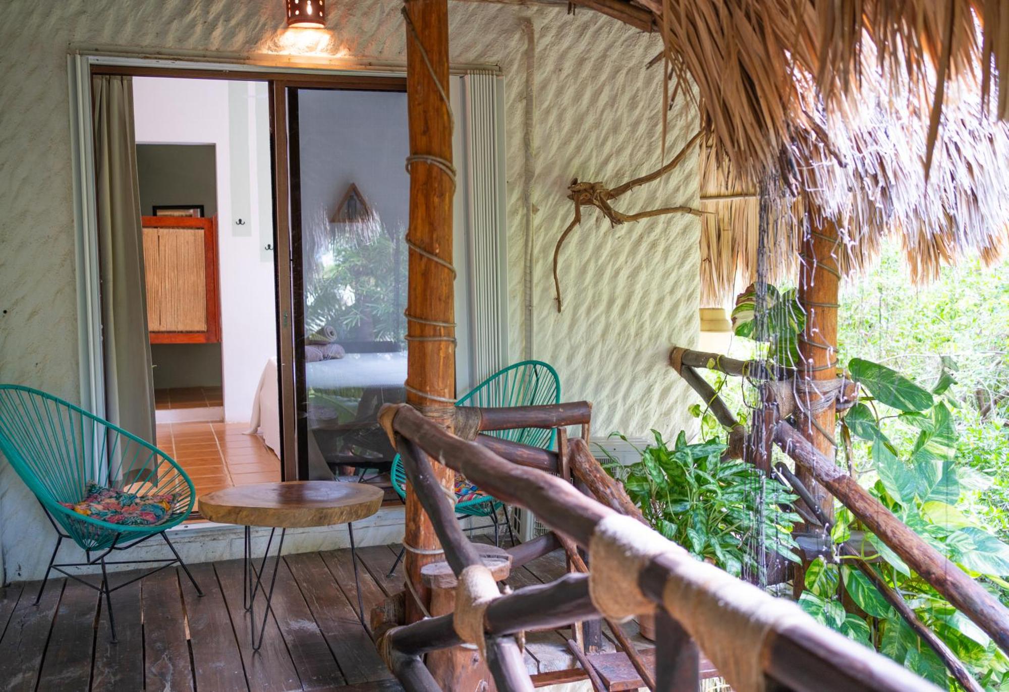 Sirenas Caribbean Rooms Holbox Exteriör bild